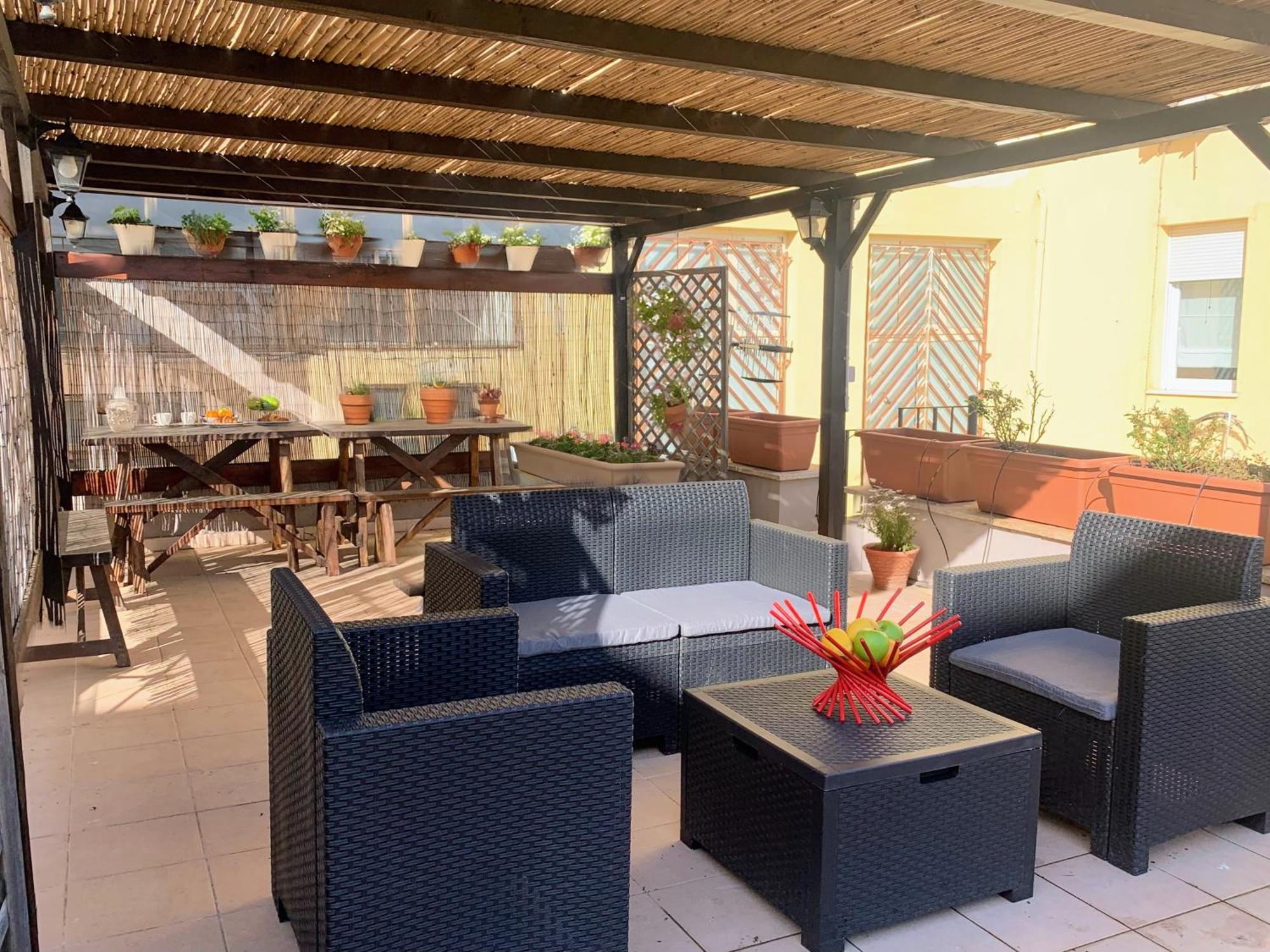 Ferienwohnung Oasi Urbana Con Terrazza E Vista Cagliari Exterior foto